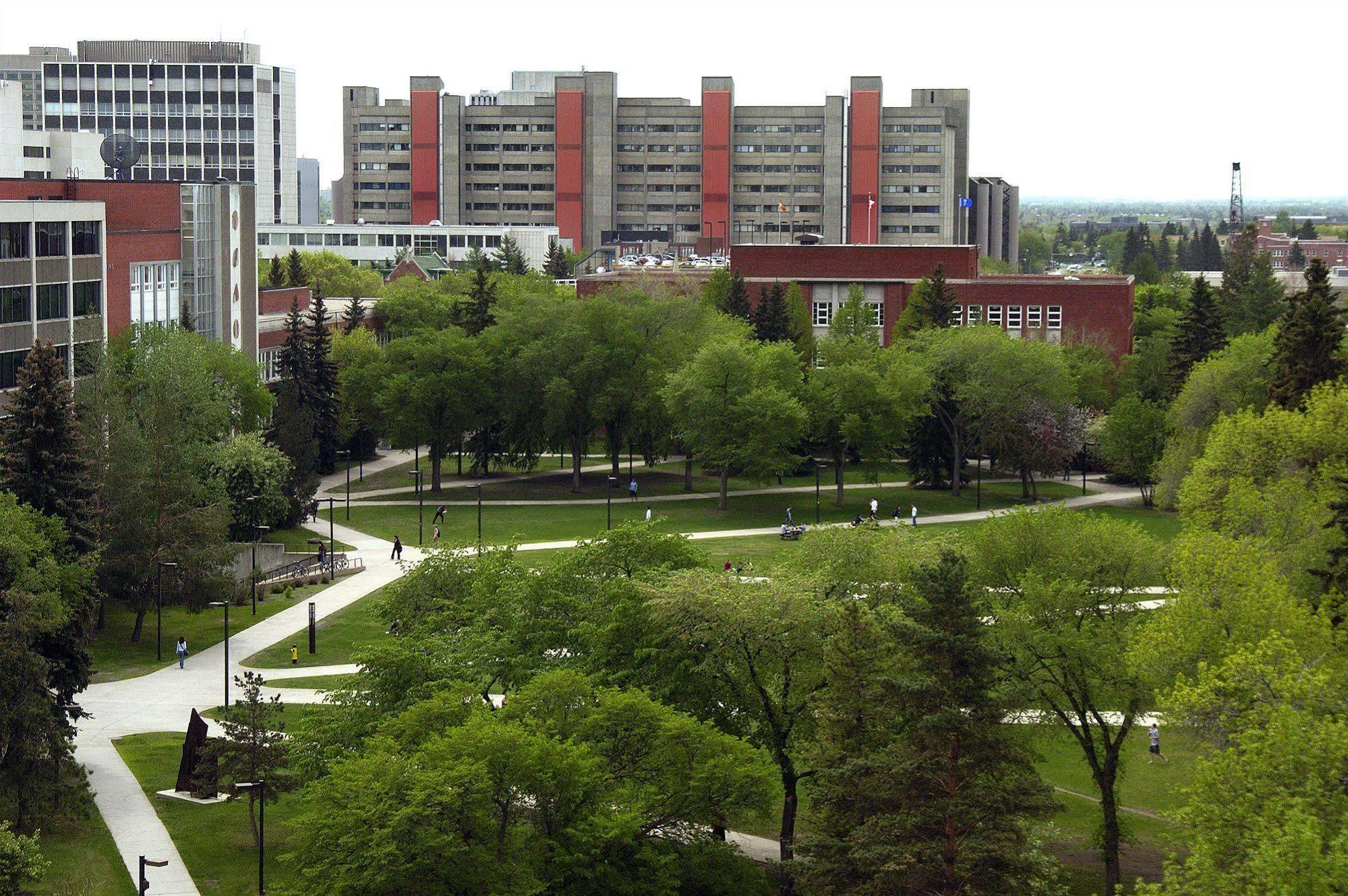 University Of Alberta - Hotel Edmonton Exterior foto